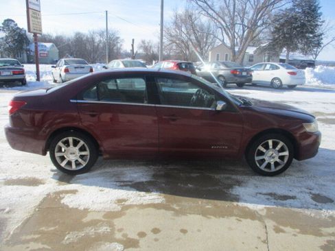 Used 2006 Lincoln Zephyr image 17