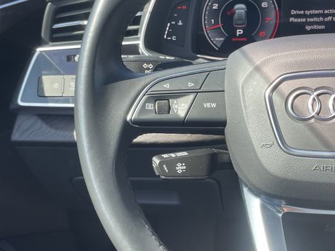 Used 2021 Audi Q8 Premium Plus w/ Premium Plus Package AWD/4WD image 18