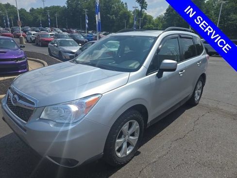 Used 2016 Subaru Forester 2.5i Premium AWD/4WD image 3