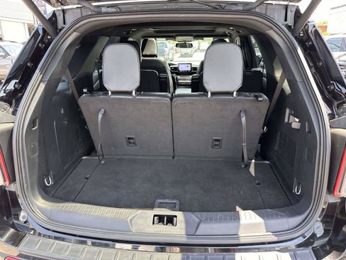 Used 2023 Ford Explorer ST w/ ST Street Pack AWD/4WD image 8