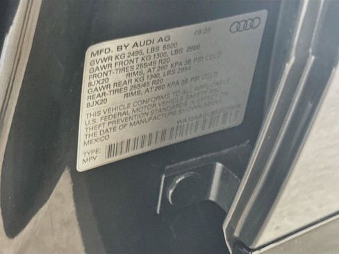 Used 2025 Audi Q5 Premium Plus AWD/4WD image 33