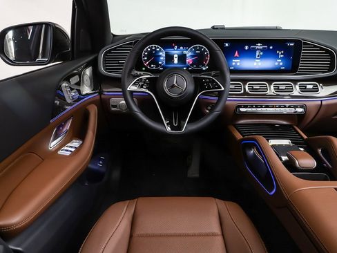 New 2025 Mercedes-Benz GLE 450 4MATIC image 13