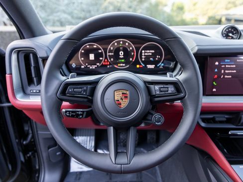 New 2026 Porsche Cayenne E-Hybrid image 33