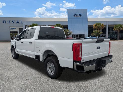 New 2025 Ford F250 XL w/ XL Chrome Package image 5