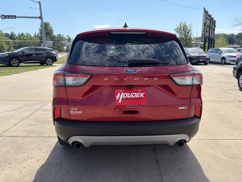 Used 2020 Ford Escape SE AWD/4WD image 7