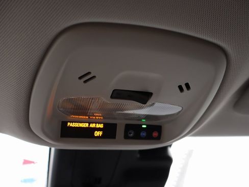 New 2026 Chevrolet Trax LT w/ LT Convenience Package image 17