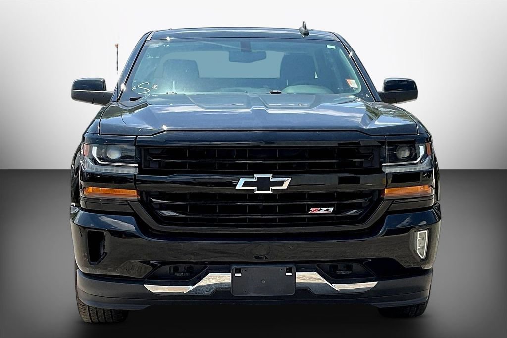 Used 2017 Chevrolet Silverado 1500 LT w/ All Star Edition AWD/4WD image 2