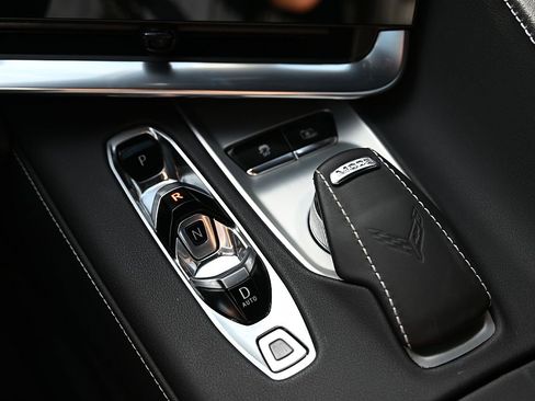 Used 2021 Chevrolet Corvette Stingray Preferred Cpe w/ 2LT image 20