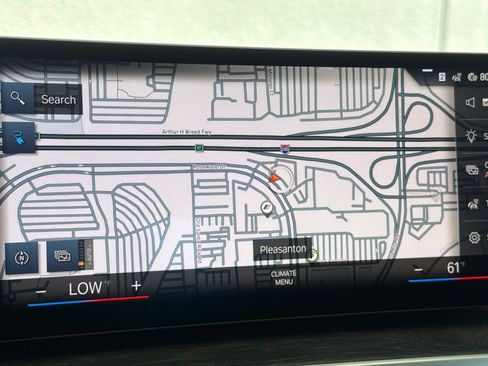 Used 2023 BMW i4 eDrive40 RWD image 24