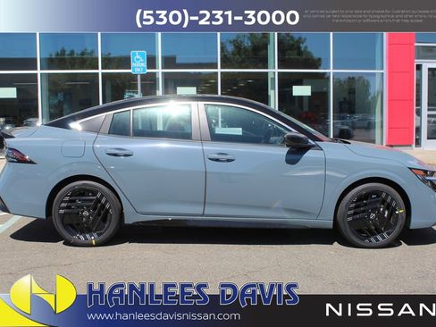 New 2026 Nissan Sentra SR w/ SR Premium Package FWD image 6