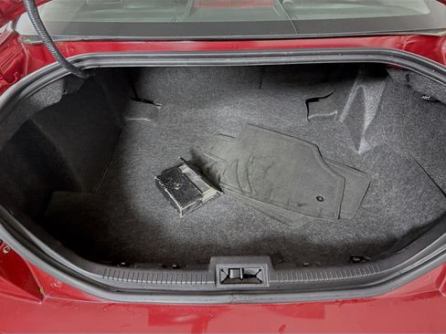 Used 2009 Lincoln MKZ image 33