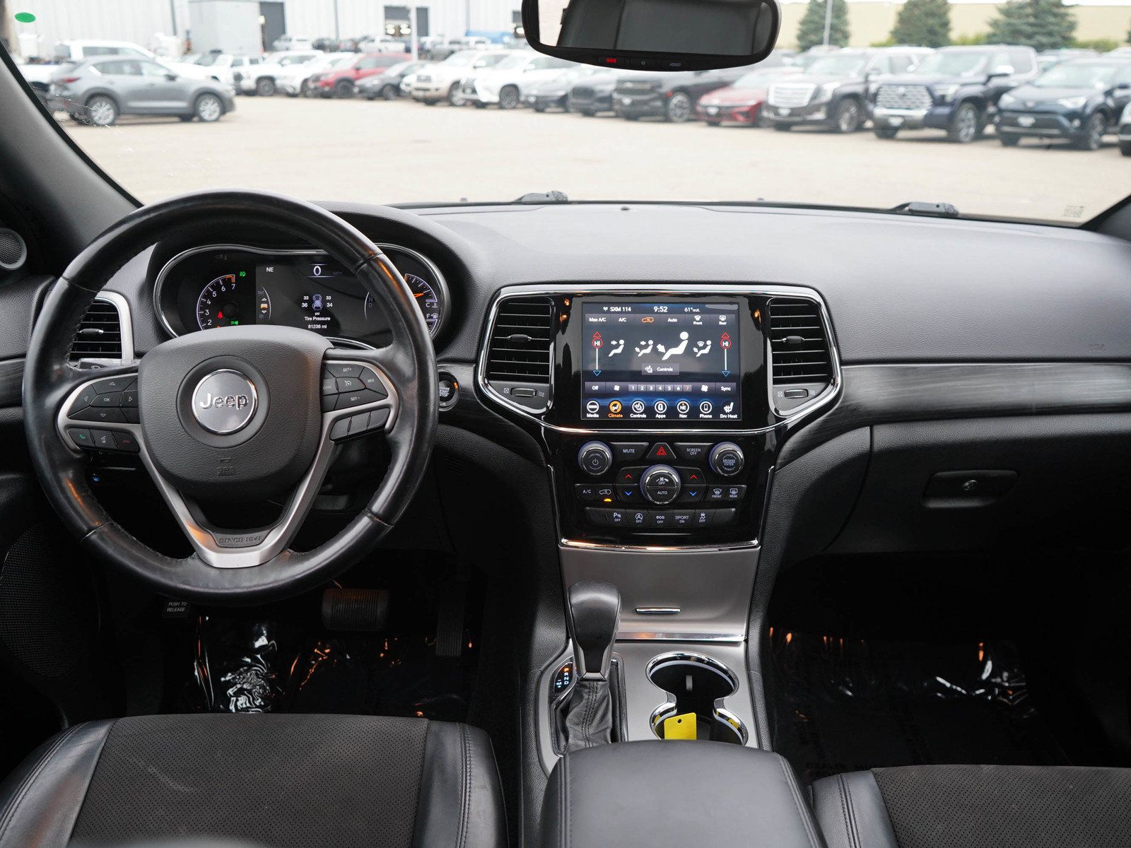 Used 2020 Jeep Grand Cherokee Altitude AWD/4WD image 16