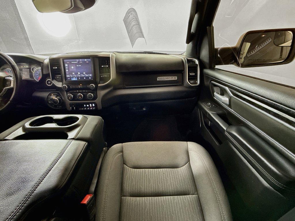 Used 2024 RAM 1500 Big Horn AWD/4WD image 23