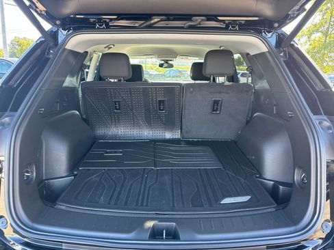 Used 2022 Chevrolet Blazer LT FWD image 27