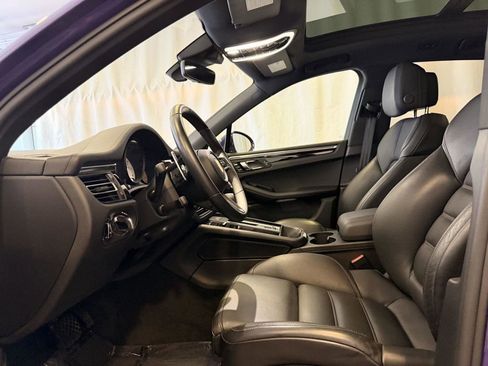Used 2022 Porsche Macan S AWD/4WD image 5