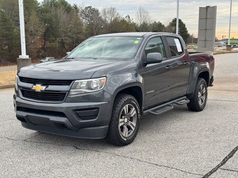 Used 2017 Chevrolet Colorado W/T w/ Custom Special Edition image 7