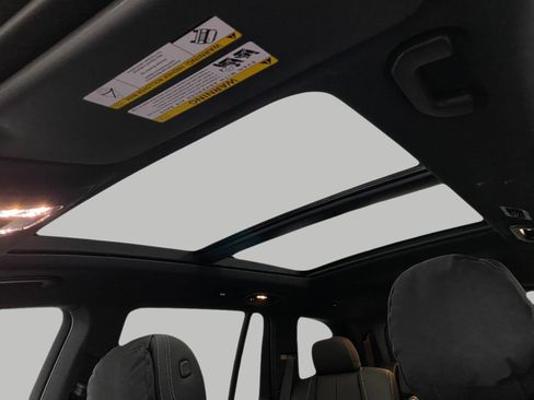 New 2026 Mercedes-Benz GLS 580 4MATIC image 35