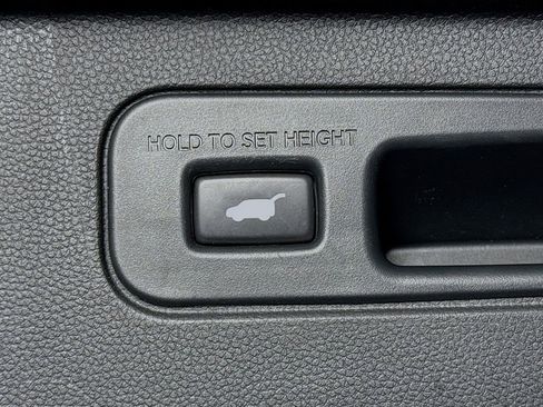 Certified 2023 Honda Pilot Elite image 36