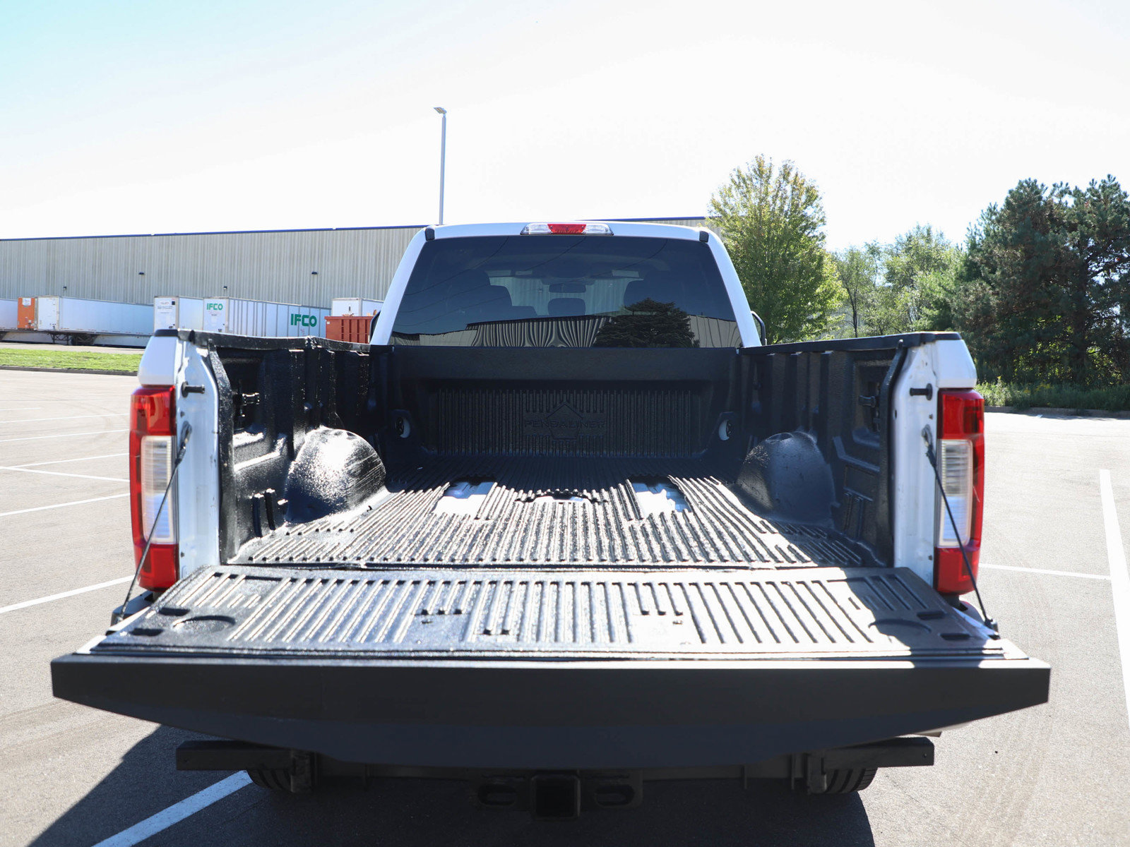 Used 2017 Ford F350 XLT AWD/4WD image 16