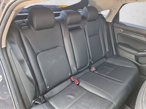 Used 2024 Honda Civic EX-L image 19