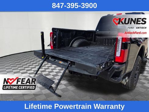 Used 2025 Ford F350 Platinum AWD/4WD image 15