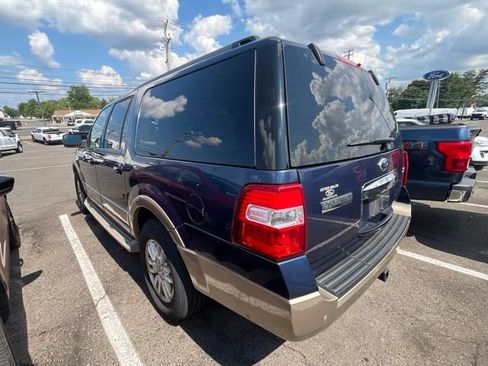 Used 2014 Ford Expedition EL XLT w/ Equipment Group 202A AWD/4WD image 3
