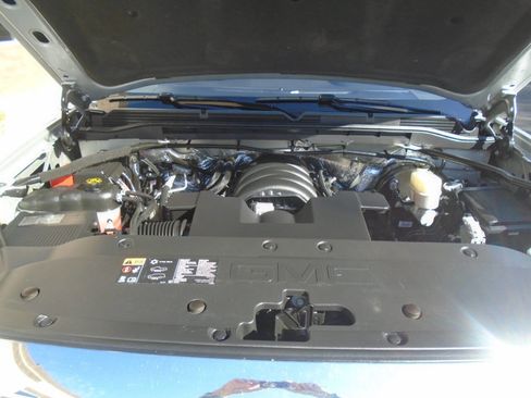 Used 2015 GMC Sierra 1500 SLE w/ SLE Value Package image 23