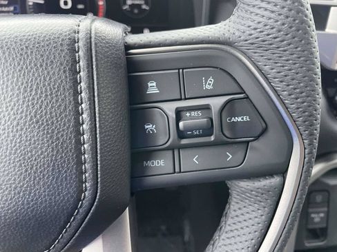 New 2026 Toyota Tundra Limited AWD/4WD image 33
