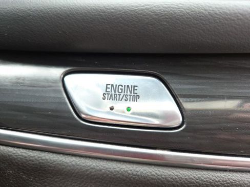 Used 2024 Buick Enclave Essence w/ Experience Buick Package image 13