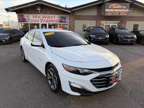 Used 2020 Chevrolet Malibu LT image 2