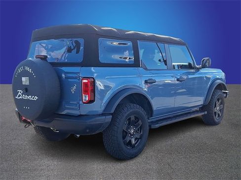 Certified 2023 Ford Bronco Black Diamond image 4