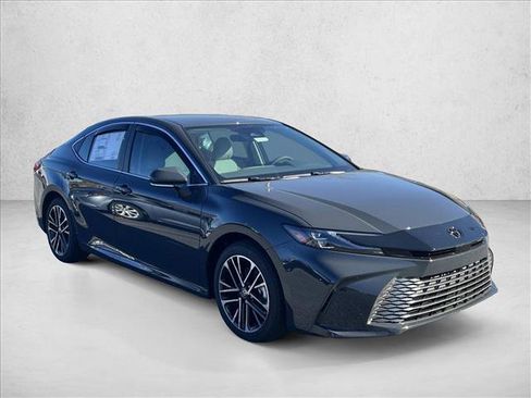 New 2026 Toyota Camry XLE FWD image 7