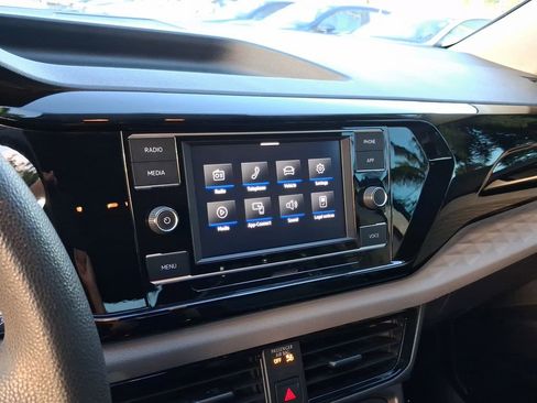 Used 2022 Volkswagen Taos S FWD image 20