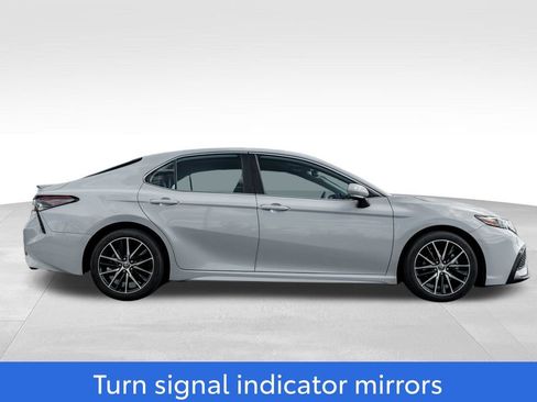 Used 2022 Toyota Camry SE AWD/4WD image 8
