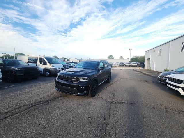 Used 2023 Dodge Durango R/T AWD/4WD image 2