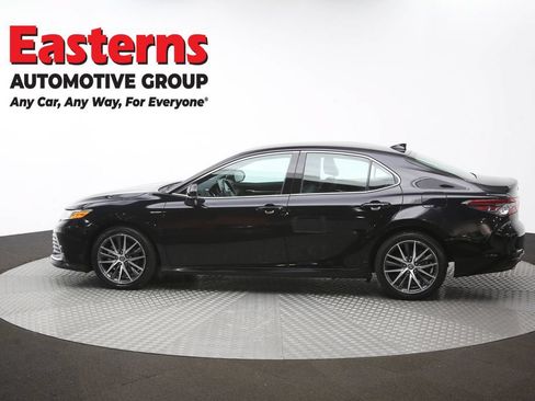 Used 2022 Toyota Camry XLE FWD image 60