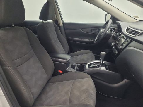 Used 2016 Nissan Rogue S FWD image 21