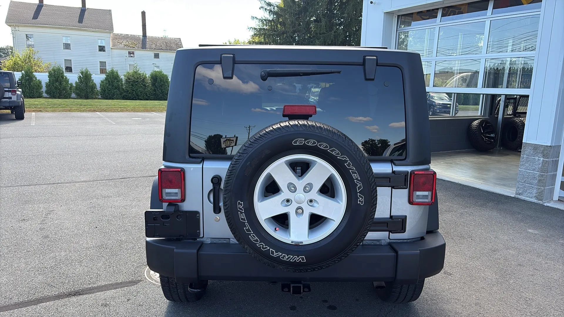 Used 2017 Jeep Wrangler Unlimited Sport w/ Quick Order Package 24S AWD/4WD image 28