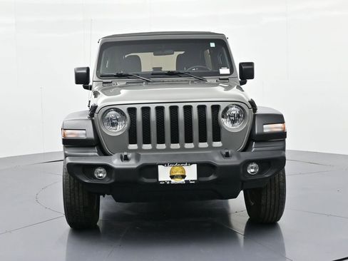 Used 2020 Jeep Wrangler Unlimited Sport S image 3