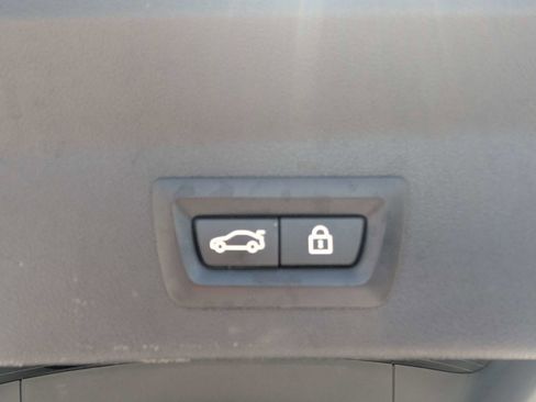 Used 2022 BMW X3 sDrive30i RWD image 18