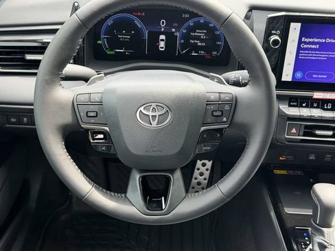 Used 2026 Toyota Camry XSE w/ Premium Package FWD image 11