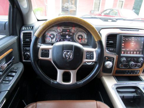 Used 2016 RAM 1500 Laramie Longhorn w/ Convenience Group image 11