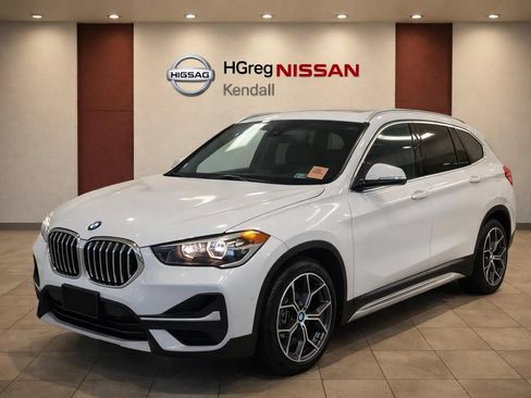 Used 2021 BMW X1 xDrive28i w/ Convenience Package AWD/4WD image 3
