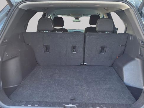 Used 2024 Chevrolet Equinox LT image 18