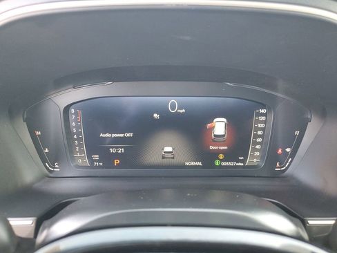 Used 2025 Honda Pilot Black Edition image 29