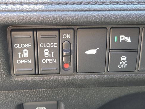 New 2026 Honda Odyssey Elite image 28