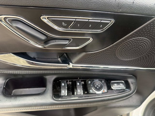 Used 2024 Lincoln Corsair FWD image 11