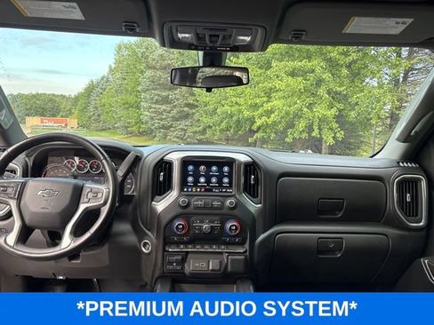 Used 2021 Chevrolet Silverado 1500 LT Trail Boss w/ Convenience Package II AWD/4WD image 7