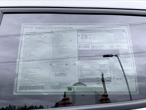 New 2026 Jeep Compass Latitude image 23