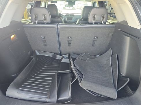 Used 2023 Chevrolet TrailBlazer LT FWD image 15